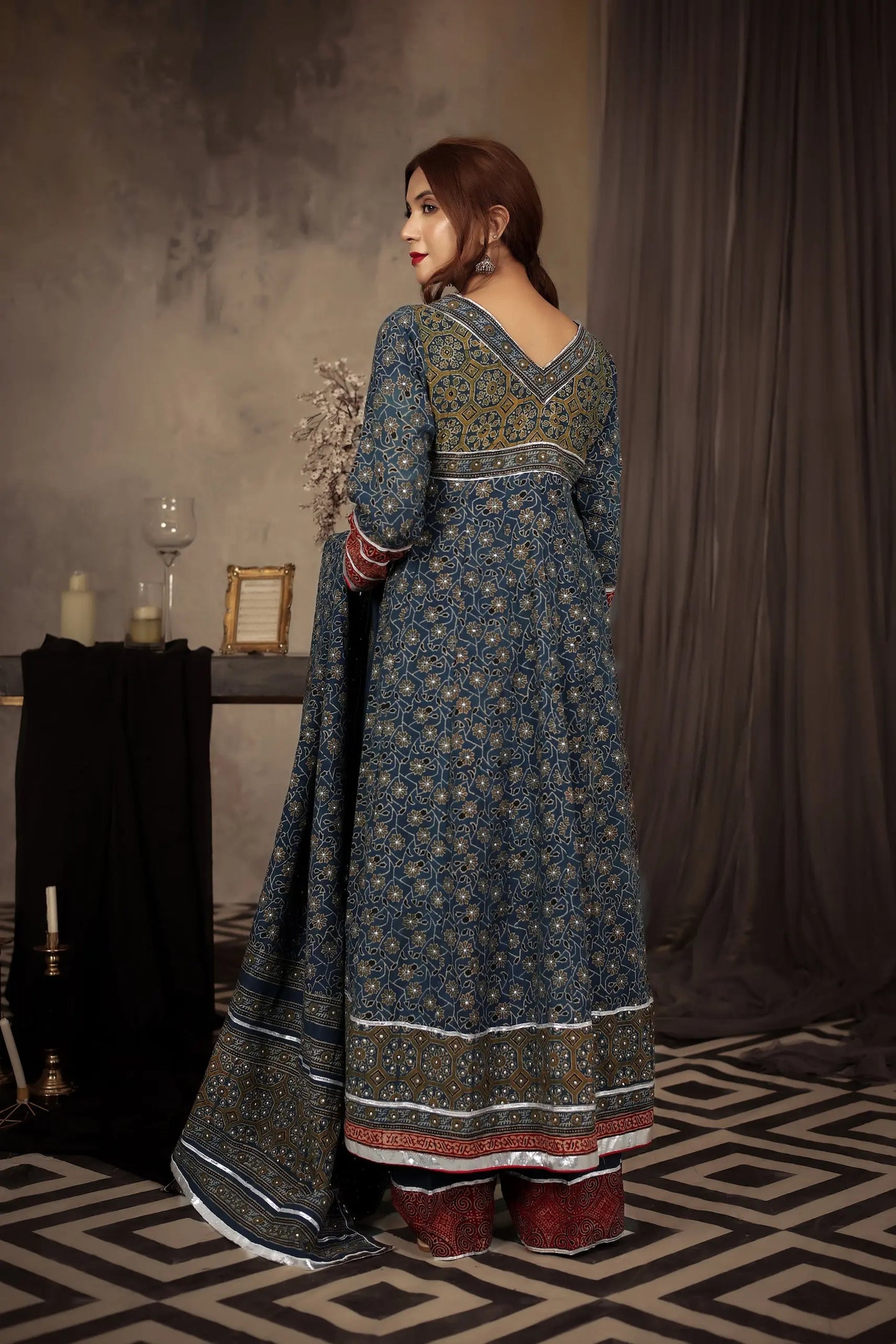 NoorJahan 3 pc Tailored Set - StudioTehseen