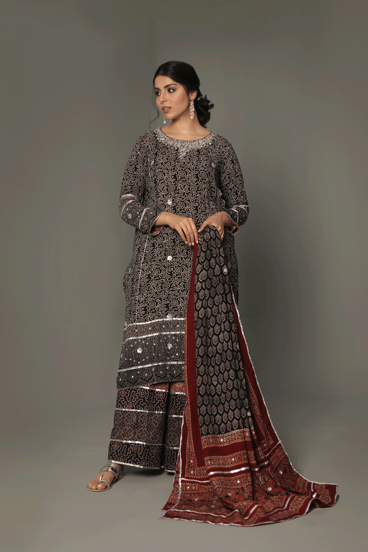 Aghaaz 3 piece tailored set - StudioTehseen