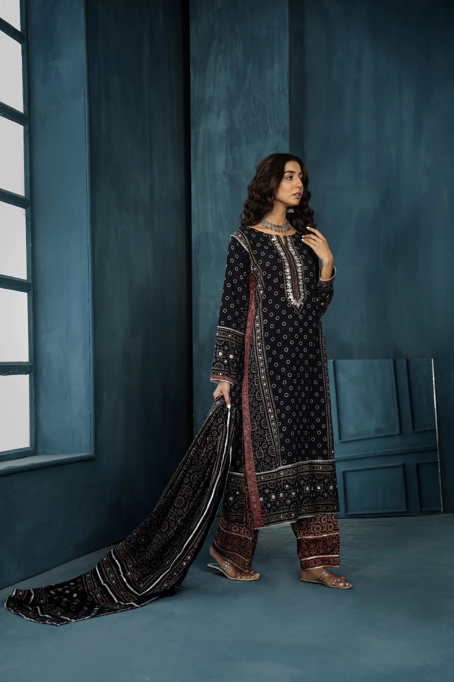 Wasma 3 piece tailored set - StudioTehseen