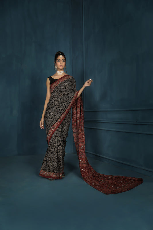 Mor Bagh Saree - StudioTehseen